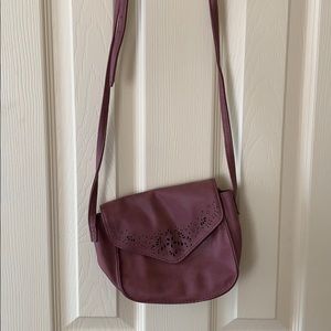 Mauve crossover bag